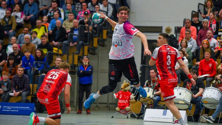 Bürgermeister lädt Ehrenamtliche zum letzten Heimspiel der HSG Hanau ein Bürgermeister lädt Ehrenamtliche zum letzten Heimspiel der HSG Hanau ein