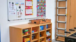 Hanau schließt Verträge für Ganztagsbetreuung an 16 Grundschulen