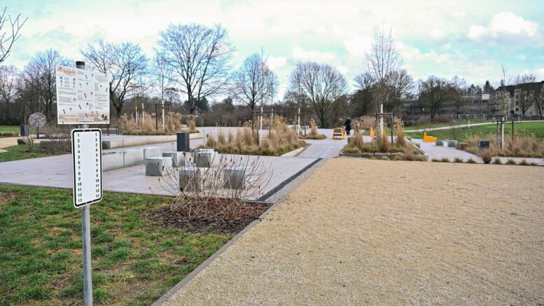 Hanau vereinheitlicht Beschilderung an Bouleplätzen und beginnt mit fünf Standorten