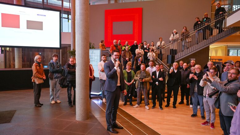 Hanau wählt neuen Oberbürgermeister: SPD-Kandidat Maximilian Bieri gewinnt Stichwahl