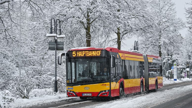 Starker Schneefall stört Hanau: Müllabfuhr gestoppt, Schulen und Kitas vorübergehend geschlossen